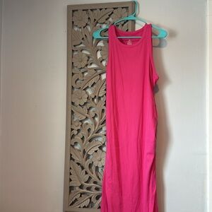 2 maternity dresses. Old Navy maternity XL- 
Sonoma Maternity XL